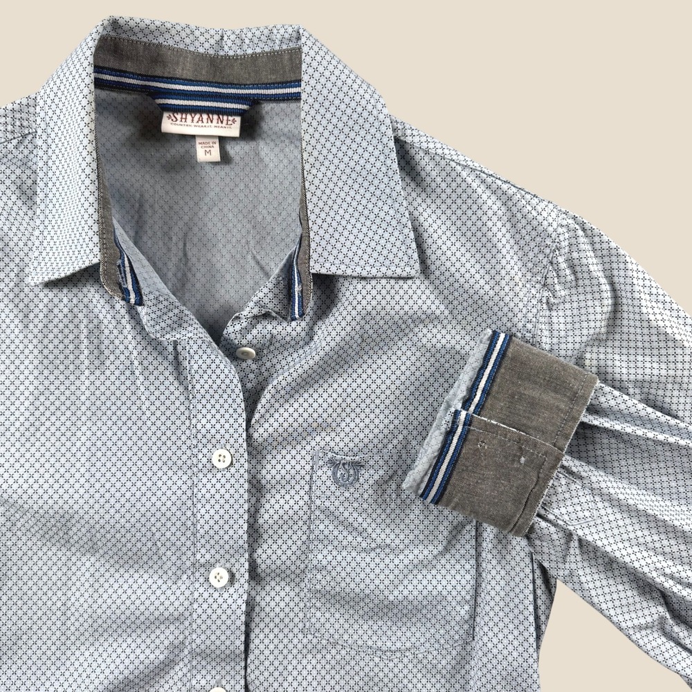 Shyanne Flip Cuff Shirt Women M Blue Geometric Western Barrel Racer Cowgirl